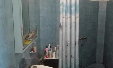 Casa en venta - 4 dormitorios 1 baño - 96mts2 - Don Bosco, Quilmes