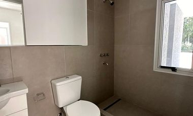 Casa Al Río En Venta - Barrio San Juan, Villanueva, Tigre