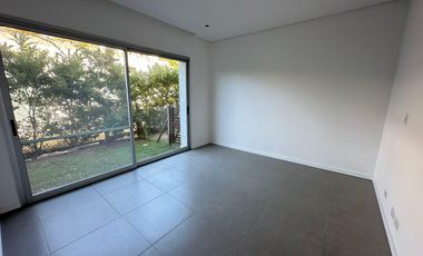 Casa Al Río En Venta - Barrio San Juan, Villanueva, Tigre