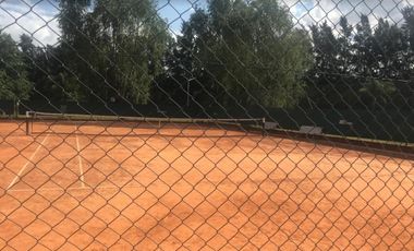 Casa en venta - 3 dormitorios 3 baños - 128mts2 - Country Club El Venado I, Esteban Echeverría