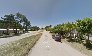 Casa venta - 4 dormitorios 2 baños - Cocheras - 480mts2 - Ostende, Pinamar