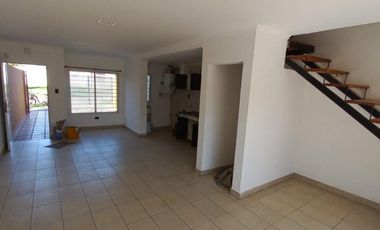 PH en venta - 2 Dormitorios 1 Baño - Cochera - 137Mts2 - Venado Tuerto, General López, Santa Fe