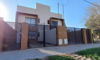 PH en venta - 2 Dormitorios 1 Baño - Cochera - 137Mts2 - Venado Tuerto, General López, Santa Fe
