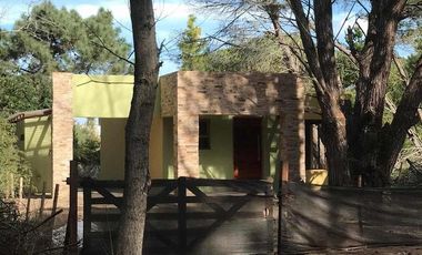 Casa en venta - 2 dormitorios 1 baño - 47mts2 - Costa Del Este