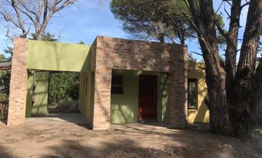 Casa en venta - 2 dormitorios 1 baño - 47mts2 - Costa Del Este