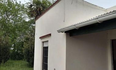 Casa venta - 2 dormitorios 1 baño - 1200mts2 totales - Coronel Vidal