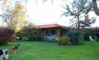 Casa quinta en venta - 3 dormitorios 3 baño 2 cocheras - 11500mts2 - Miramar