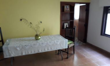 Casa en venta - 4 dormitorios 1 baño - 110mts2 - Berisso