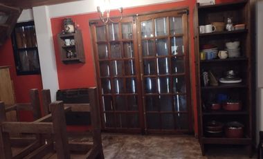 Casa en venta - 3 dormitorios 3 baños - Cochera - 416mts2 - Villa Elisa, La Plata