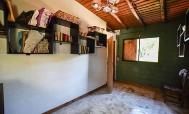 Casa en venta - 3 dormitorios 3 baños - Cochera - 416mts2 - Villa Elisa, La Plata