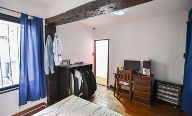 Casa en venta - 3 dormitorios 3 baños - Cochera - 416mts2 - Villa Elisa, La Plata