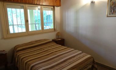 Casa en venta - 3 dormitorios 2 baños - 800mts2 - Costa Del Este