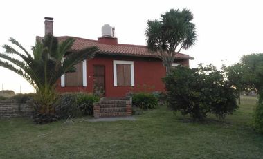 Casa en venta - 2 dormitorios 1 baño - 792mts2 - Miramar