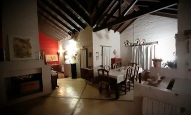 Casa en venta - 3 Dormitorios 3 Baños - Cochera - 1.500Mts2 - Ranchos, General Paz