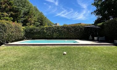 CASA 5 AMBIENTES EN VENTA, BARRIO PRIVADO LOS PARAISOS, LOS CARDALES