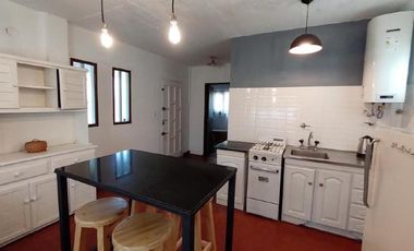 Casa en venta - 2 dormitorios 1 baño - 54mts2 - Santa Clara Del Mar