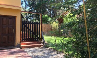 Casa en venta - 4 Dormitorios 2 Baños - Cocheras - 660Mts2 - Valeria Del Mar