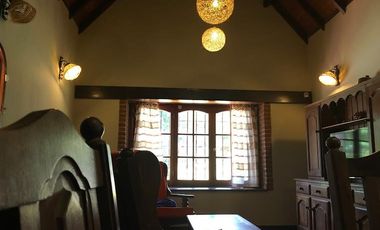 Casa en venta - 4 Dormitorios 2 Baños - Cocheras - 660Mts2 - Valeria Del Mar