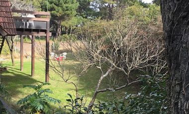 Casa en venta - 4 Dormitorios 2 Baños - Cocheras - 660Mts2 - Valeria Del Mar