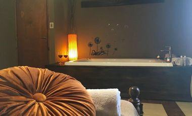 Casa en venta - 4 Dormitorios 2 Baños - Cocheras - 660Mts2 - Valeria Del Mar