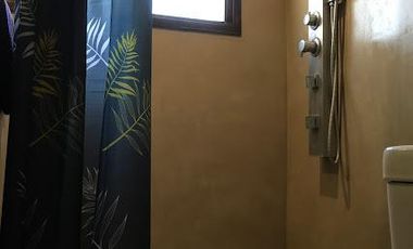 Casa en venta - 4 Dormitorios 2 Baños - Cocheras - 660Mts2 - Valeria Del Mar