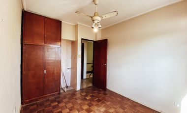 Casa en venta - 4 dormitorios 2 baños - Cocheras - 209mts2 - Tolosa, La Plata