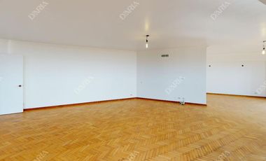 Venta departamento de 4 ambientes en La Lucila, con plena vista al río