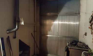 Casa en venta - 1 dormitorio 1 baño - 77,5mts2 - Bernal Oeste