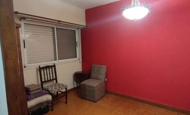 Casa en venta - 1 dormitorio 1 baño - 77,5mts2 - Bernal Oeste