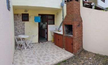 Casa en venta - 3 dormitorios 2 baños - 54mts2 - La Lucila Del Mar