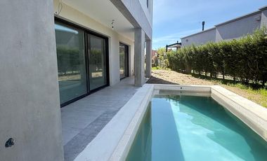 Casa en  venta en barrio Vila Marina , Villanueva