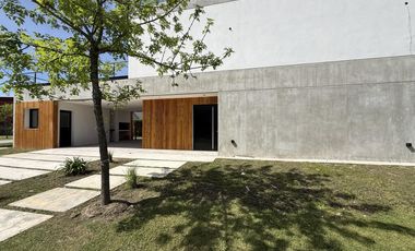 Casa en  venta en barrio Vila Marina , Villanueva