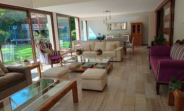 Casa En Arriendo De 5 Dorm. En Las Condes