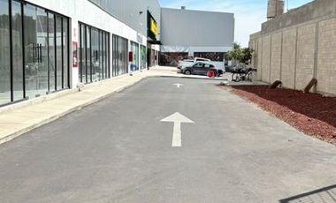 Bodega en venta en Calzado Lázaro cárdenas. Frente al mercado de Abastos