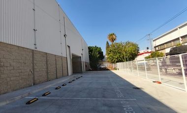 Bodega en venta en Calzado Lázaro cárdenas. Frente al mercado de Abastos