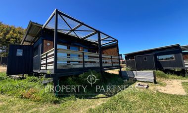 Dos lindas casas con espectacular vista al mar en Curanipe