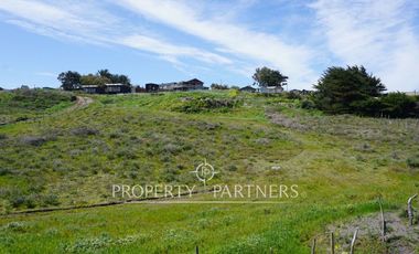 Dos lindas casas con espectacular vista al mar en Curanipe