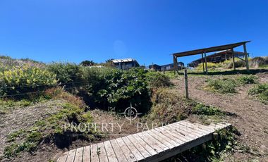 Dos lindas casas con espectacular vista al mar en Curanipe