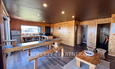 Dos lindas casas con espectacular vista al mar en Curanipe