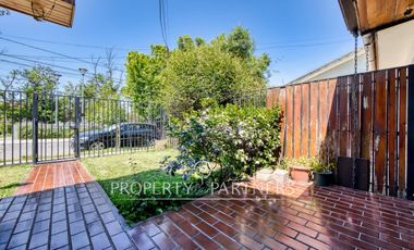 Casa de muy buen potencial ideal para remodelar