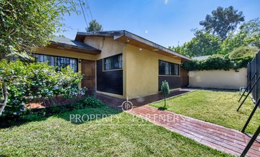 Casa de muy buen potencial ideal para remodelar