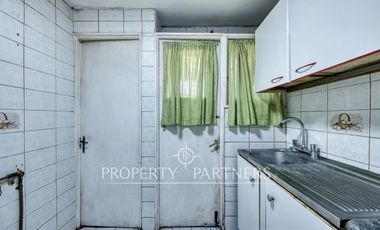 Casa de muy buen potencial ideal para remodelar