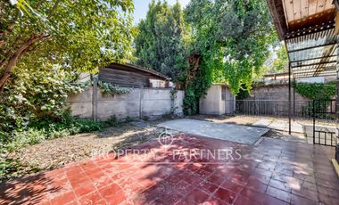 Casa de muy buen potencial ideal para remodelar