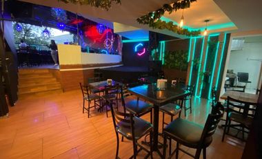 Local en Renta en Fuentes de Satélite, Plaza Pigally 150 m2