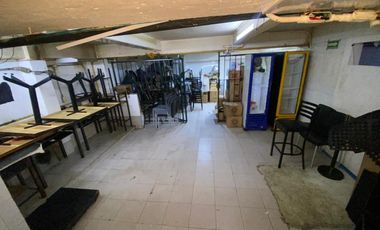 Local en Renta en Fuentes de Satélite, Plaza Pigally 180 m2