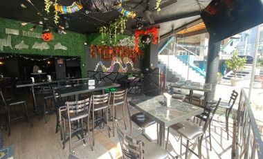 Local en Renta en Fuentes de Satélite, Plaza Pigally 180 m2