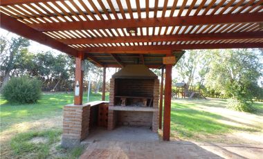 PRECIO INCREIBLE ¡¡ PARCELA CON CASA SEMI AMOBLADA