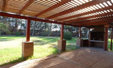 PRECIO INCREIBLE ¡¡ PARCELA CON CASA SEMI AMOBLADA