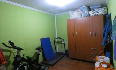 OPORTUNIDAD!! AMPLIA CASA  PARA REMODELAR