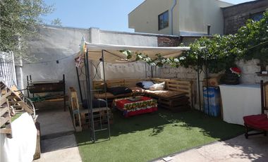 OPORTUNIDAD!! AMPLIA CASA  PARA REMODELAR